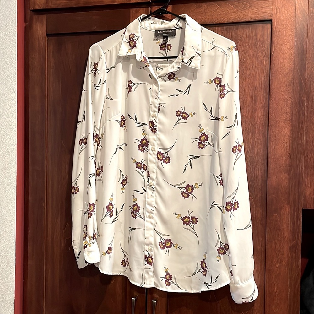 BR White with purple flower blouse